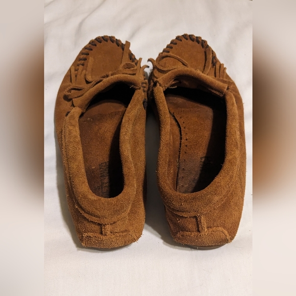 Minnetonka Leather Moccasins Flats Slip On Size 6.5 Women's Casual Costume - Picture 3 of 4